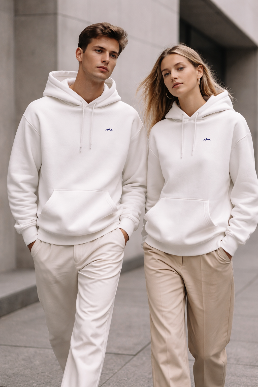 Core Hoodie – Light